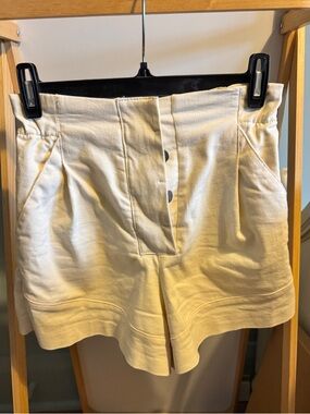 White Zara shorts